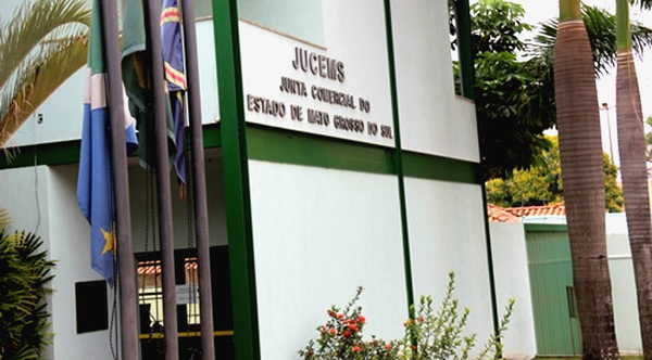 Left or right jucems